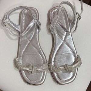 Rouge! Silver Knotted Women's Sandals